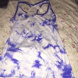 NWT fabletics women’s blue/white workout tank l